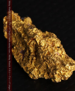 8.19gの複雑で多彩な表面の縦長の自然金-G0447-15