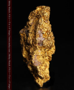 8.19gの複雑で多彩な表面の縦長の自然金-G0447-7