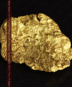 0.99gの非常に薄いやや丸い形をした自然金-G0450-7