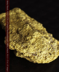 1.31gの細かな粒子の集まりのように見える自然金-Ｇ0453-10
