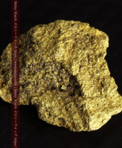 1.31gの細かな粒子の集まりのように見える自然金-Ｇ0453-8