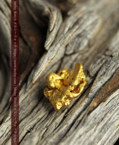 3.54gの複雑な凹凸ある形の綺麗な色合いの自然金-G0454-3