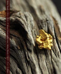 3.54gの複雑な凹凸ある形の綺麗な色合いの自然金-G0454-4