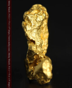 2.38gのモアイ像のような個性的な形をしている自然金-G0460-4