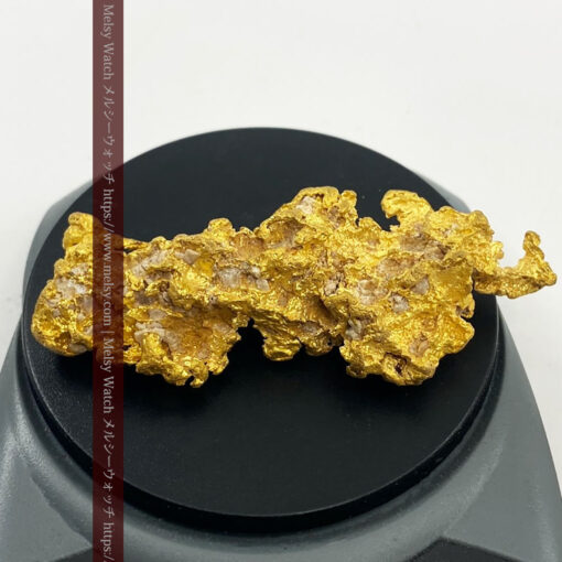 158gの少し長めで凹凸の綺麗な大きな大型自然金-G0467-1