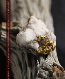 34.1gの大きな自然金から湧き出すような自然金-G0473-4