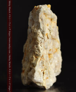 14.9gの石英の中に入り混じる特殊な姿の自然金-G0474-2