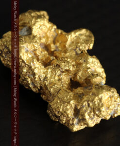 7.12gの天然ものならではの味のある形状の自然金-G0480-10