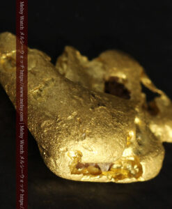 2.83gの演劇の仮面のような形の自然金-G0482-16