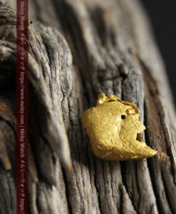 2.83gの演劇の仮面のような形の自然金-G0482-5