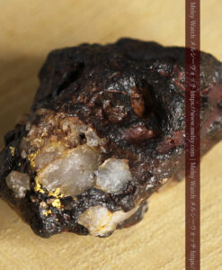 5.52gの色味や構成など特徴ある自然金-G0489-6