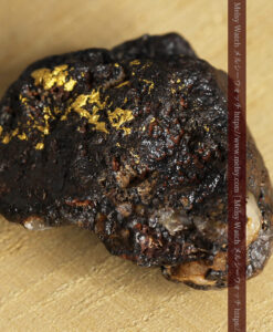 7.67gの西オーストラリア州産の特徴濃い自然金-G0490-7