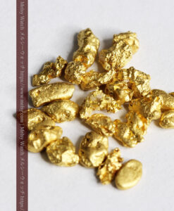 2.04gの小粒で粒ぞろいの綺麗な自然金-G0491-8