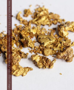 4.03gの砂金から小粒サイズまでの個人採掘家の自然金-G0492-7