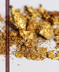 3.85gの砂金から小粒サイズまでの個人採掘家の自然金-G0493-3