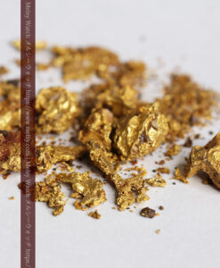 3.85gの砂金から小粒サイズまでの個人採掘家の自然金-G0493-9