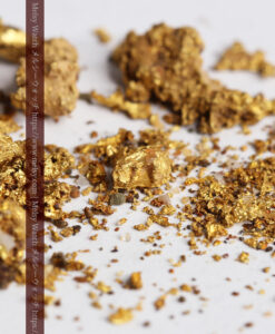 3.83gの砂金から小粒サイズまでの個人採掘家の自然金-G0494-4