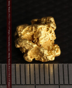 2.69gのコロコロとした愛嬌のある形の自然金-G0510-13