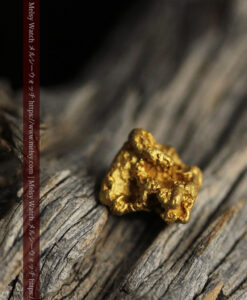 2.69gのコロコロとした愛嬌のある形の自然金-G0510-15