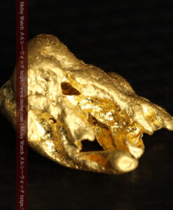 2.40gの燃え上がる炎のような形をした自然金-G0512-6