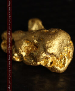 2.40gの燃え上がる炎のような形をした自然金-G0512-8