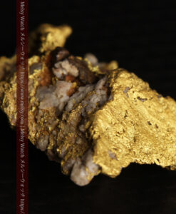 3.61gの小さな石英や金の面など複雑な組成が楽しめる自然金-G0515-10