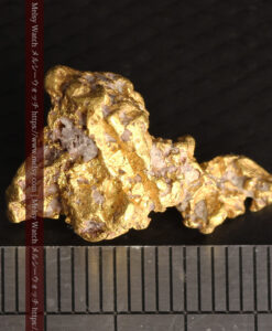 6.79gの先が伸びた特徴のある形の自然金-G0525-15