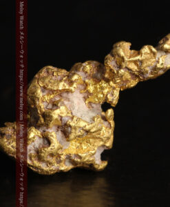 6.79gの先が伸びた特徴のある形の自然金-G0525-2