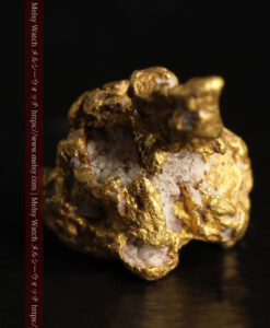 6.79gの先が伸びた特徴のある形の自然金-G0525-4