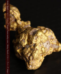 6.79gの先が伸びた特徴のある形の自然金-G0525-8