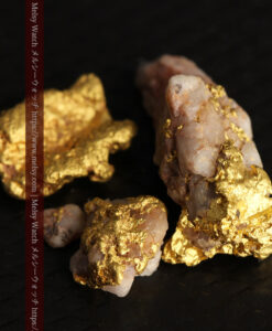 2.94gの４点の小さなクイーンズランド州産自然金-G0529-10