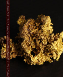 8.48gの荒々しい凹凸が魅力の西オーストラリア州産の大きめの自然金-G0535-9