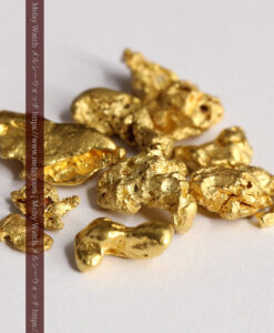 4.57gのビクトリア州産の1g弱1点を含む小粒自然金11点-G0540-6