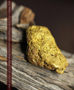 37.86gのずっしりとした親指サイズの大粒自然金-G0542-21