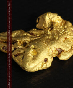 17.75gのウサギ・ワニのような形の重みある詰まった自然金-G0543-10