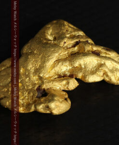 17.75gのウサギ・ワニのような形の重みある詰まった自然金-G0543-12