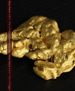 17.75gのウサギ・ワニのような形の重みある詰まった自然金-G0543-14