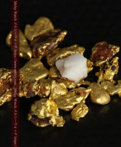 3.40gのビクトリア州産の小粒自然金20点 石英の食いつき1点含む-G0549-6