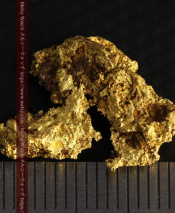 3.13gの凹凸や尖がった箇所など野趣溢れる自然金-G0550-15