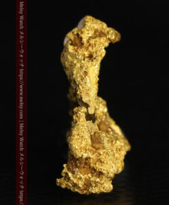 3.13gの凹凸や尖がった箇所など野趣溢れる自然金-G0550-3