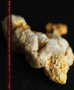 1.9gの切り立つような荒い石英の並びが面白い自然金-G0564-12