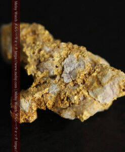 1.9gの切り立つような荒い石英の並びが面白い自然金-G0564-6