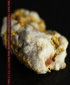 3.9gの色味や形・石の入り方などが素晴らしい自然金-G0566-12