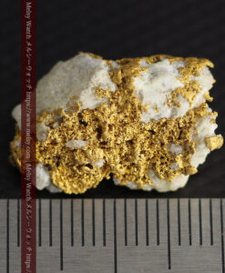 3.9gの色味や形・石の入り方などが素晴らしい自然金-G0566-13