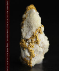 3.9gの色味や形・石の入り方などが素晴らしい自然金-G0566-4