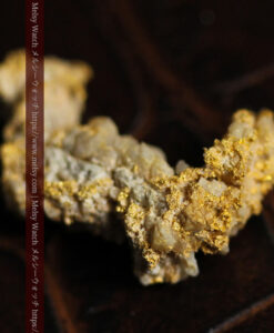 1.92gの芋虫のようなちょっと変わった形の自然金-G0567-12