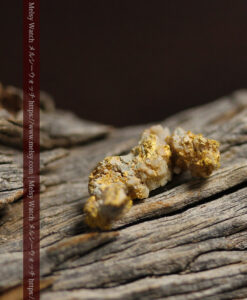 1.92gの芋虫のようなちょっと変わった形の自然金-G0567-3