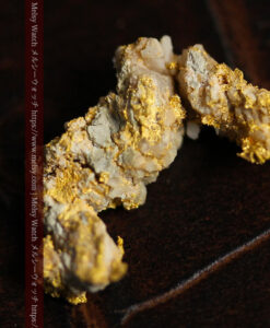 1.92gの芋虫のようなちょっと変わった形の自然金-G0567-7