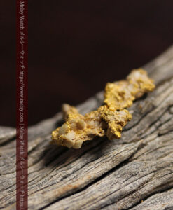 2.76gの金と石英の入り方が面白い薄くて繊細な自然金-G0572-12