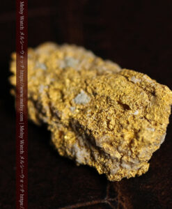 2.93gの両面で特徴の違いが楽しめる粒子の繊細な自然金-G0573-4